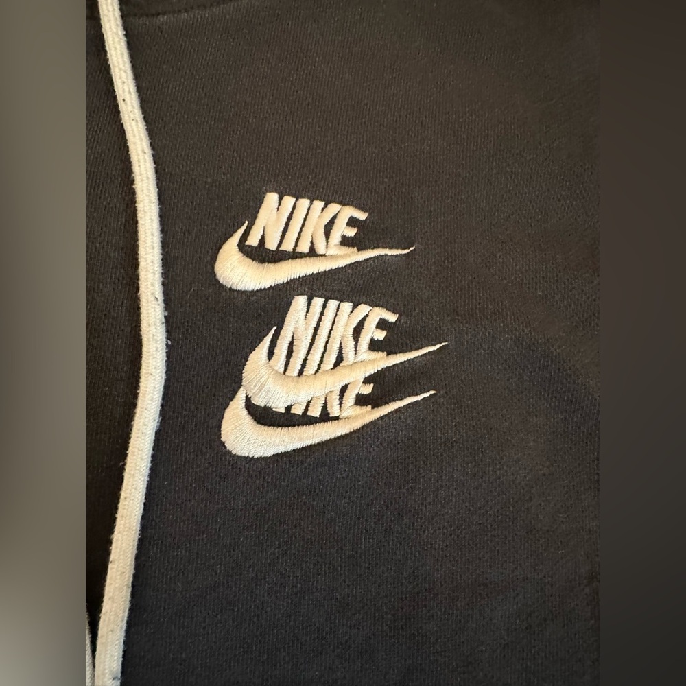 Nike World Tour Men’s Hoodie-Size Large - Picture 9 of 14